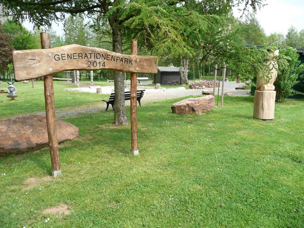 Ferienhaus Kruk Hergarten エクステリア 写真
